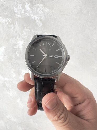 часы lapgo: Элегантные мужские часы Armani Exchange модели AX1735 с классическим
