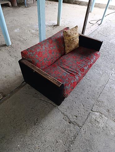 iwlenmiw divan kreslo: Divan, İşlənmiş, Açılmayan, Bazasız, Parça, Çatdırılma yoxdur — 2