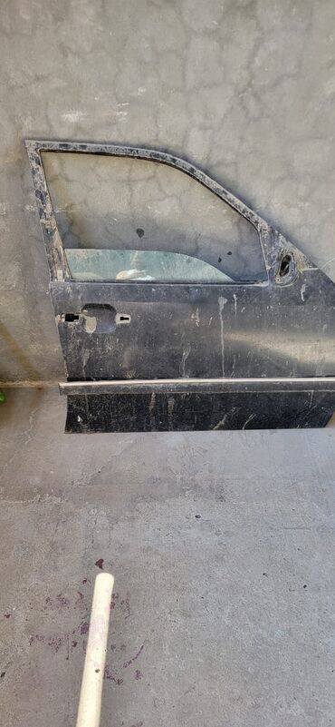 запчасти hyundai porter 2: Keska qabag sag qapisi unvan Gence