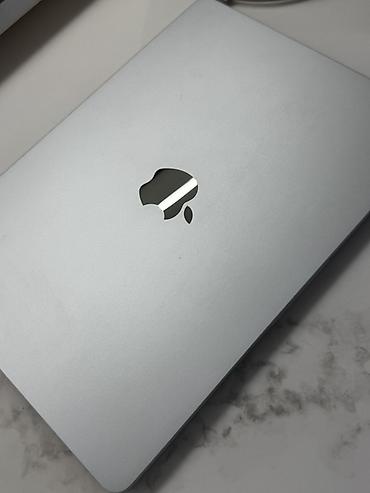 Apple MacBook: Apple MacBook Air M3 Məlumatları şəkildə yükləmişəm. Ekranda qoruyucu — 21