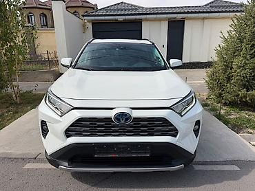 Toyota RAV4: 2019 г., 2.5 л, Автомат, Гибрид, Кроссовер