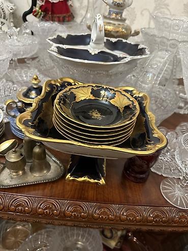 cay destleri: Meyve qabi 460 m kasalar 600 m 6 eded Məhsul: Porcelan — 1