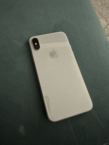 Apple iPhone: IPhone X, Б/у, 256 ГБ, Белый, 76 %