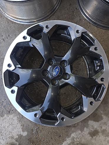 Оригинальные литые диски Subaru STI, комплект 4 шт. Характеристики: -