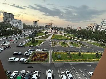 Коммерческая недвижимость: Сдаю Офисный кабинет: 32 м², В бизнес центре, С ремонтом, Первая линия, С отдельным санузлом, С системой безопасности — 4
