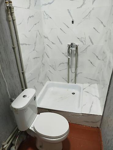 ижарага комната: Ижарага берем Кеңсе үчүн шкаф: 40 м², Турак үйдө, Ремонту менен, Өзүнчө кире бериши менен — 5