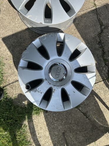 led sijalice za auto: 5x112 r16 
nisu krive