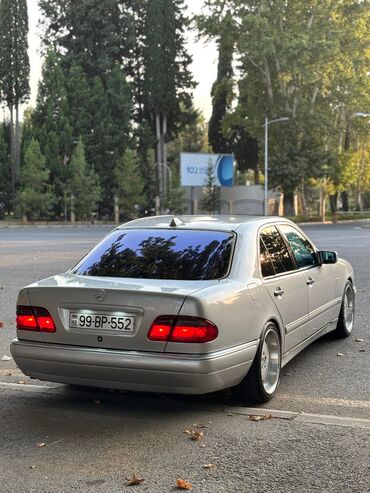 Taksi, logistika, çatdırılma: Iş var muhafize işi maaş 900 kartladir elage burdan yazin sizinle