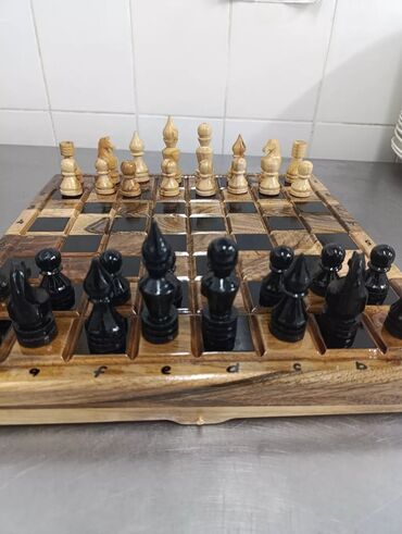 купить шахматы в бишкеке: Шахматы размеры от 40см./до 70 см. Фигурки фишки отдельно есть