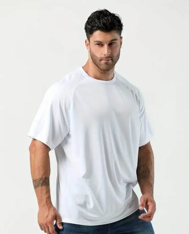 Футболки: Футболки: белый 4xl (56-58)- 1шт черный 4xl (56-58) - 2 шт черный 5xl at lalafo.kg — 3 Футболки: Футболки: белый 4xl (56-58)- 1шт черный 4xl (56-58) - 2 шт черный 5xl — 3