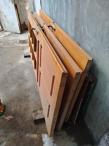 şlak: 1 ədədi 4.5 dənədir Taxta giriş/interyer qapıları dəsti - Material — 3