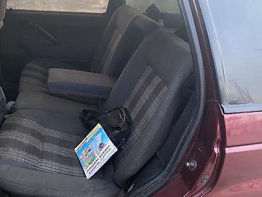 Volkswagen: Volkswagen Passat: 1993 г., 1.8 л, Механика, Бензин, Универсал — 13