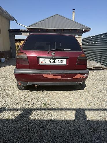 купить китайский авто: Volkswagen Golf: 1992 г., 1.4 л, Механика, Хэтчбэк — 1