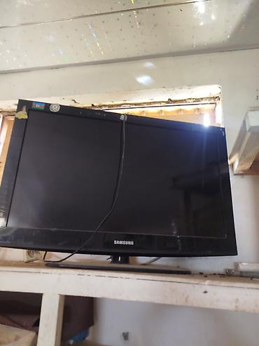 fire tv: Samsung LCD televizor - Ekran: təxminən 32" (ölçü korpusdan görünən — 1