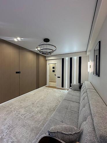 элитка однокомнатная: 1 комната, 42 м², Элитка, 7 этаж, Дизайнерский ремонт — 3