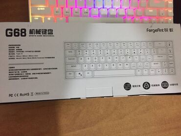 беспроводную клавиатуру: RGB Беспроводная Хот свап(можно менять свитчи, сейчас коричневые
