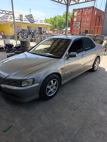 15 хонда: Honda Accord: 1999 г., 2 л, Автомат, Бензин, Седан — 3