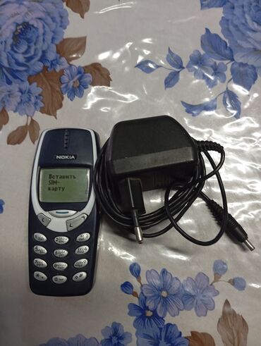 телефоны xs: Nokia 3310, Колдонулган, < 2 ГБ, түсү - Көгүлтүр, 1 SIM