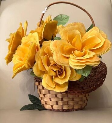декоративный цветок: Корзина декоративная с цветами, диаметр чаши 12 см высота 10 см