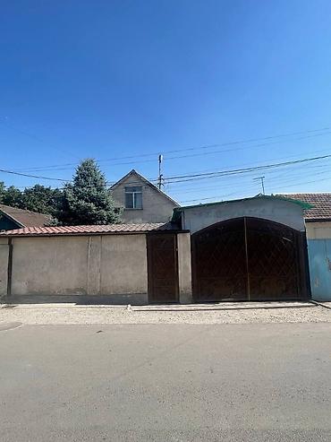 Продажа коттеджей и домов: 🚨 СРОЧНО ПРОДАЕТСЯ ДОМ 🚨 🏡 Дом из 5 комнат 📍 Район: Кызыл-Аскер 📐 — 14