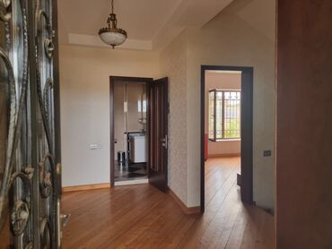 Bağ evlərinin kirayəsi: 250 kv. m, 7 otaqlı, Hovuzlu, Telefon, İnternet, Artezian quyusu — 15