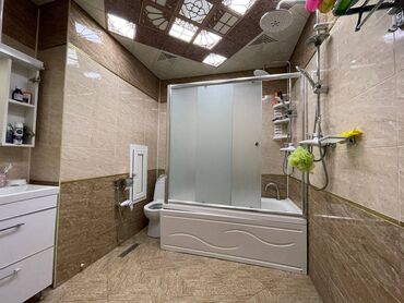 Yeni tikili: 4 otaqlı, Yeni tikili, m. Neftçilər, 150 kv. m — 4