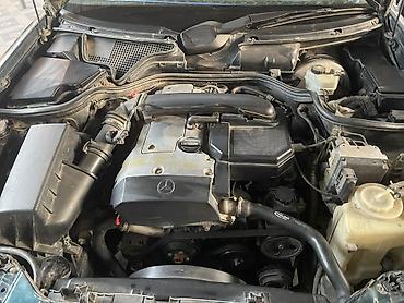 opel astra haş: Mercedes-Benz E-Class (W210) sedan - Kuzov: Sedan, tünd yaşıl rəng — 5