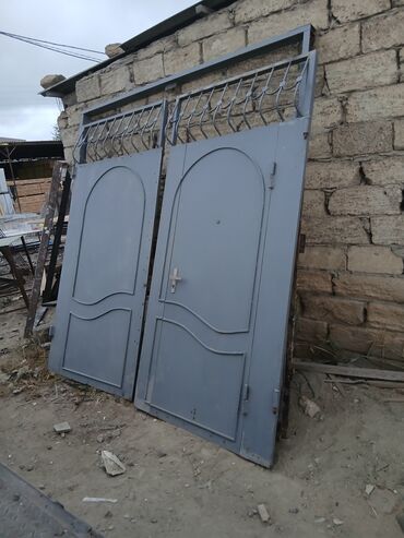 tamet daslar: İşlənmiş Dəmir Həyət darvazası, Yana açılan, 250 m, Mexaniki, Qapı ilə, rəng - Boz, Kredit yoxdur, Ünvandan götürmə