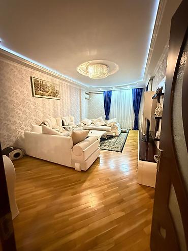 Mənzillər: Yasamal, 3 otaqlı, Yeni tikili, m. İnşaatçılar, 140 kv. m — 6