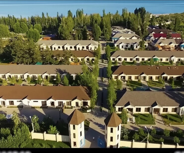 Иссык-Куль 2025: Продается коттедж на Иссык-Куле на красной книге, в селе Кожояр — 1