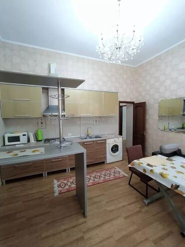снять квартиру ош на месяц: 2 бөлмө, Кыймылсыз мүлк агенттиги, Чогуу жашоосу жок, Толугу менен эмереги бар