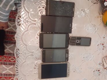 ucuz htc: Müxtəlif modellərdə olan mobil telefonlar təklif olunur. Bu telefonlar