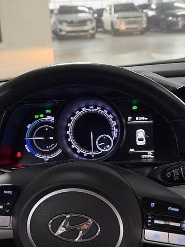 Hyundai: Hyundai Avante: 2022 г., 1.6 л, Гибрид — 8