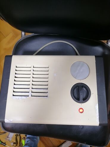 Kaloriferi: Grejalica duvaljka 2000 w ispravna Sever. Ispravna grejalica
 Mirjevo — 3