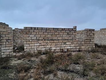 cicek qesebesinde satilan heyet evleri: 3 otaqlı, 200 kv. m, Kredit yoxdur, Təmirsiz — 6
