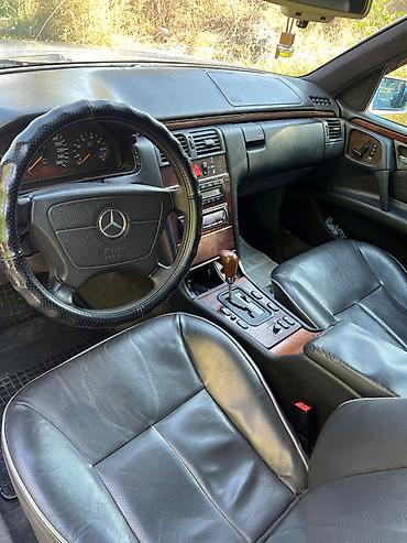 Продажа авто: Mercedes-Benz E-Class: 1996 г., 3.2 л, Автомат, Газ, Седан — 10
