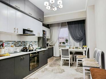 105 серия 3 комнатная: 2 комнаты, 95 м², Элитка, 8 этаж, Дизайнерский ремонт