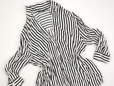białe t shirty basic: Bershka, Koszula damska, rozmiar M — 1