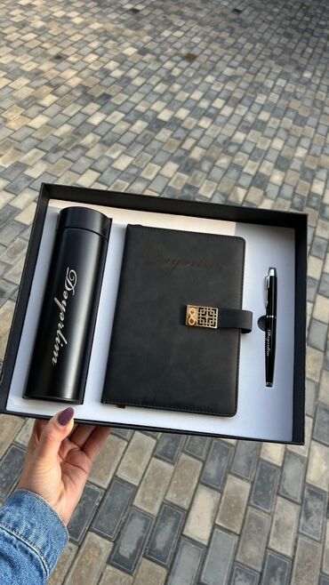 Reklam, çap: Hədiyyə dəstləri – yazı və not dəftəri temalı premium qutular 1) — 13