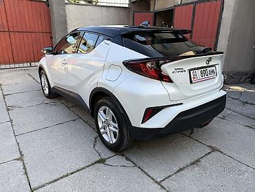 хончи 2021: Toyota C-HR: 2020 г., 2 л, Вариатор, Бензин, Хэтчбэк — 3