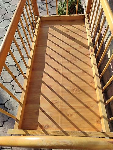 bunk bed: Детская односпальная кровать, Б/у, Для девочки, Для мальчика, С бортиком, Дерево, Самовывоз — 4