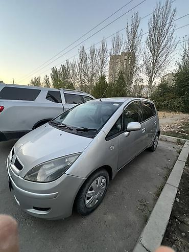 Mitsubishi: Mitsubishi Colt: 2004 г., 1.3 л, Автомат, Бензин, Хэтчбэк — 3