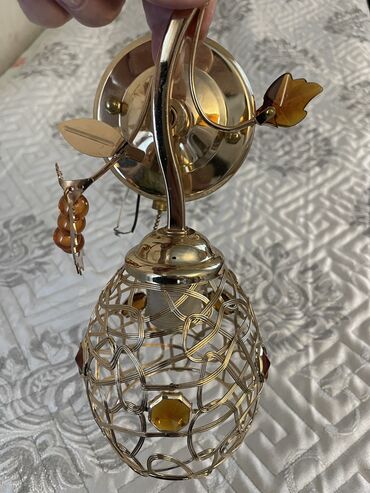 metbex ucun isiqlar: Enerjiyə qənaət edən lampa