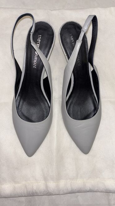 зеленые туфли: Tuflilər, Emporio Armani, Ölçü: 39, rəng - Boz, İşlənmiş
