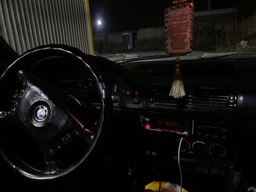 сиденья рекаро бмв е34: BMW 5‑Series E34, седан, белый Основные характеристики по фото: -