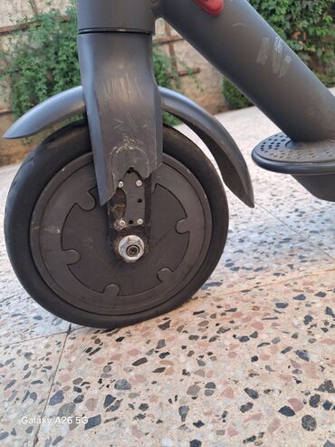 Mopedlər,skuterlər: 1000 manata almışam 1 il sürmüşəm.Heç bir problemi yoxdur.Sadəcə — 6