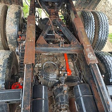 mercedes 180 b: KAMAZ 6x4 özboşaldan yük maşını - Kuzov: üç tərəfli hidravlik dump — 9