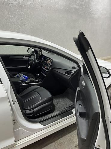 Hyundai: Hyundai Sonata: 2019 г., 2 л, Автомат, Газ, Седан — 6