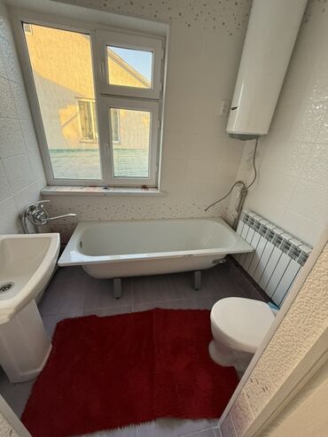 дома бишкек цены: 65 м², С мебелью