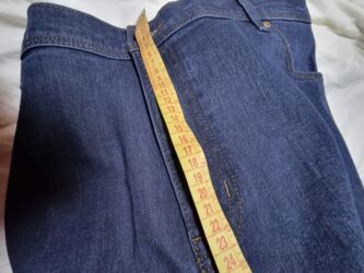 Джинсы: Wrangler джинсы. ОРИГИНАЛ. КЛАСИКА. ПРЯМЫЕ. Тёмно синий. 100% at lalafo.kg — 25 Джинсы: Wrangler джинсы. ОРИГИНАЛ. КЛАСИКА. ПРЯМЫЕ. Тёмно синий. 100% — 25